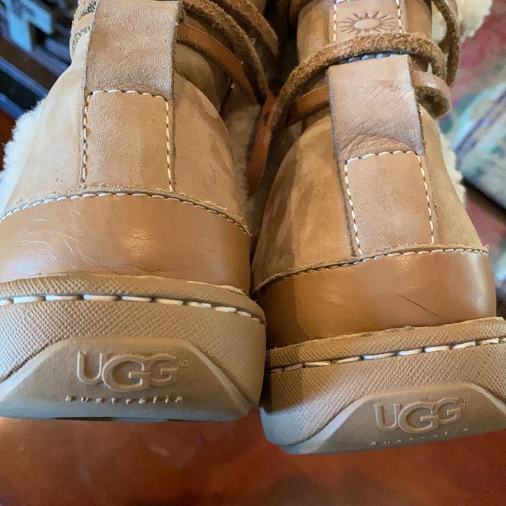 Ugg boots - image 8